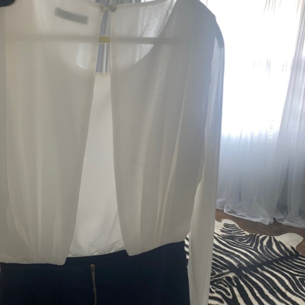 Romper navy blue short white top open back. New no tags ocean vibes romper - Picture 2 of 16